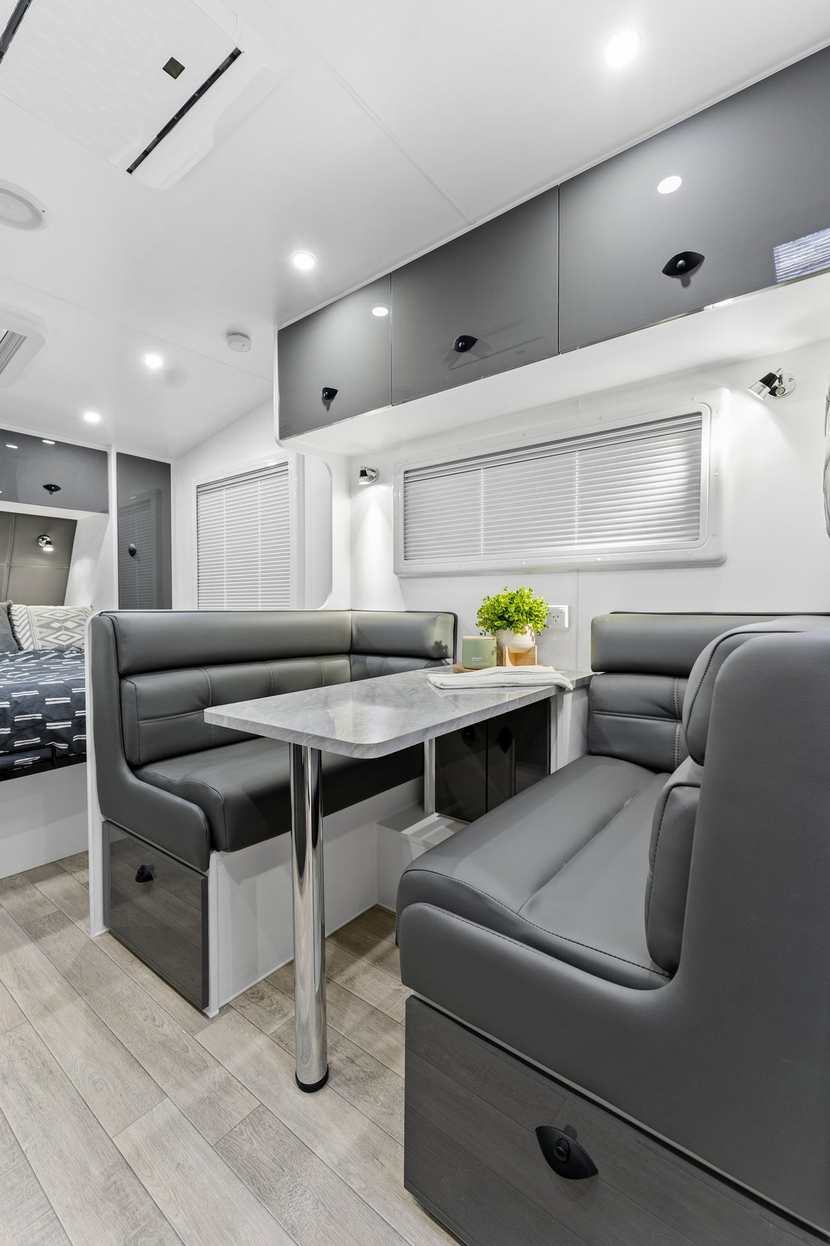 Jaguar 18'6 | Pro RV Caravans